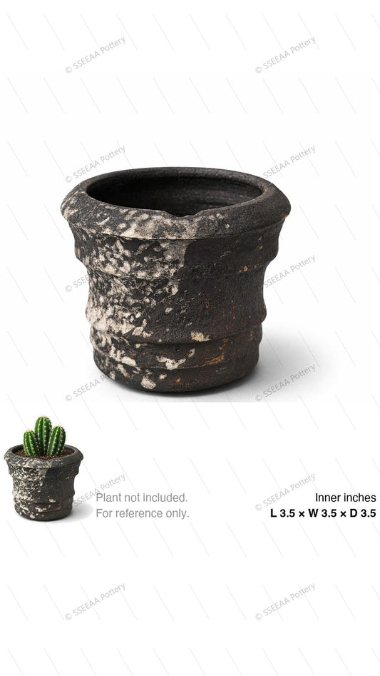 pottery_202604_rock_10 · L3.5 W3.5 H3.5