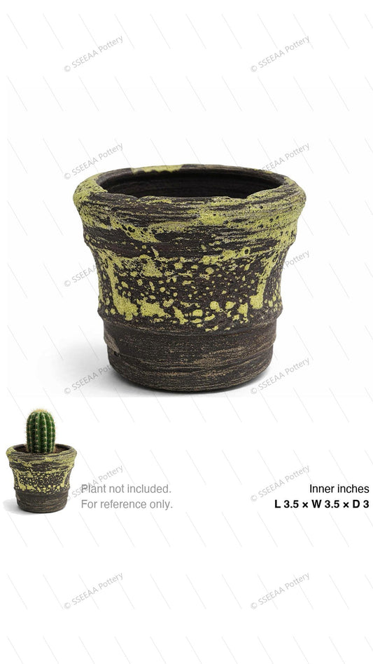 pottery_202604_rock_12 · L3.5 W3.5 H3